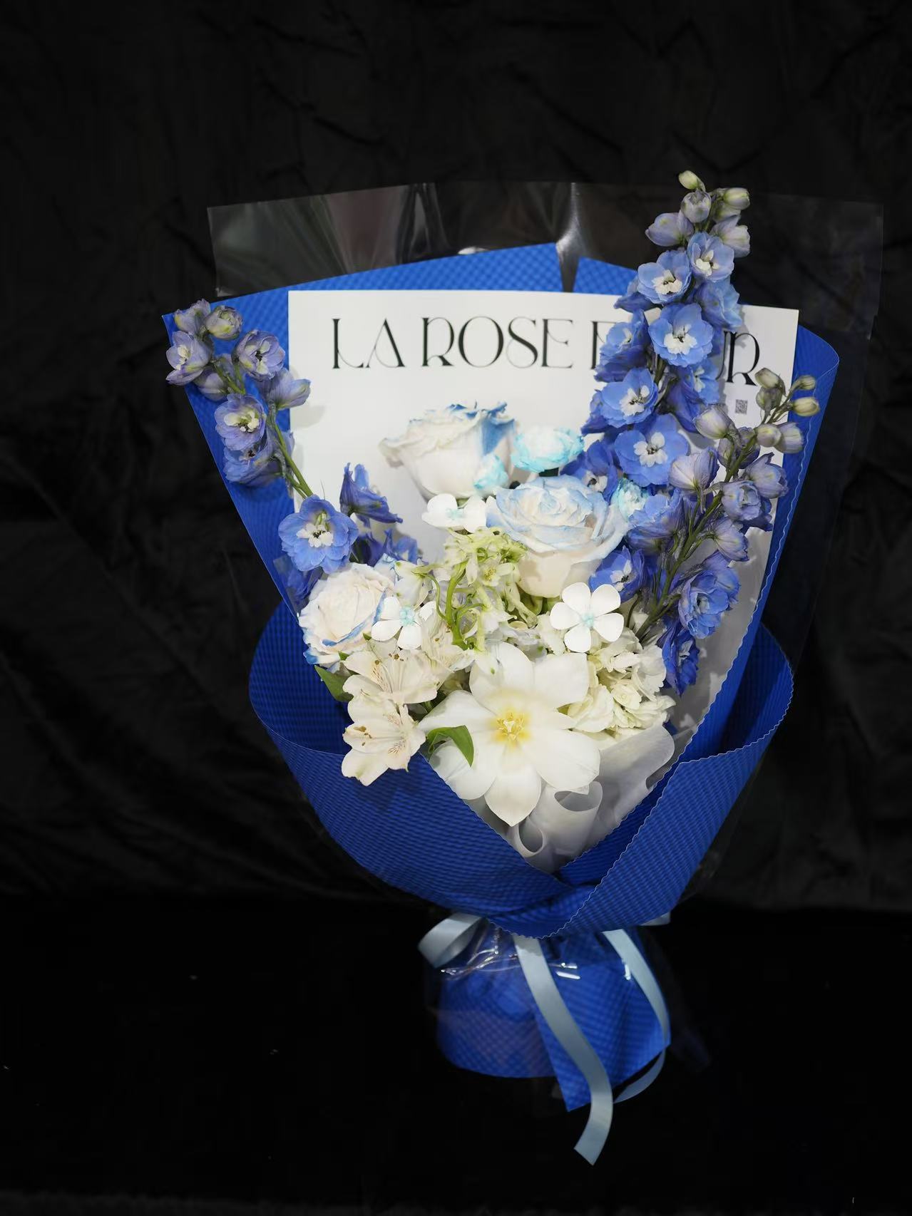 Designer‘s Bouquet-Dark Blue A