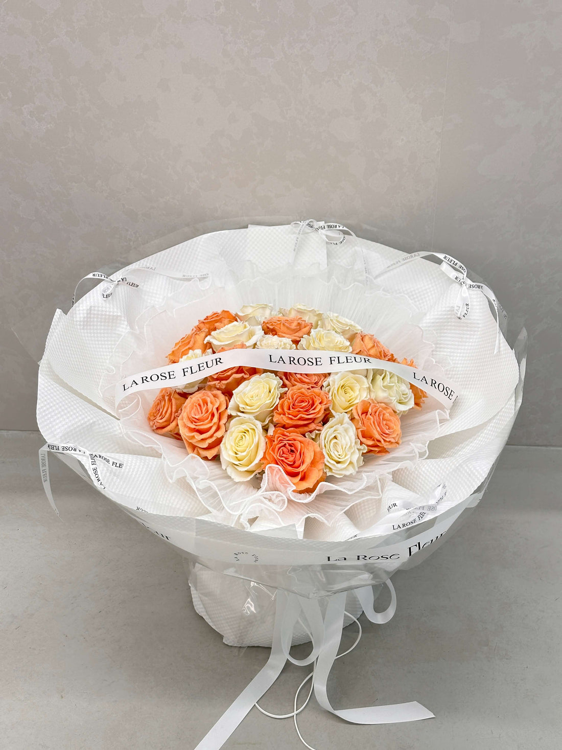 L1-Velvet Tinted Rose Bouquet