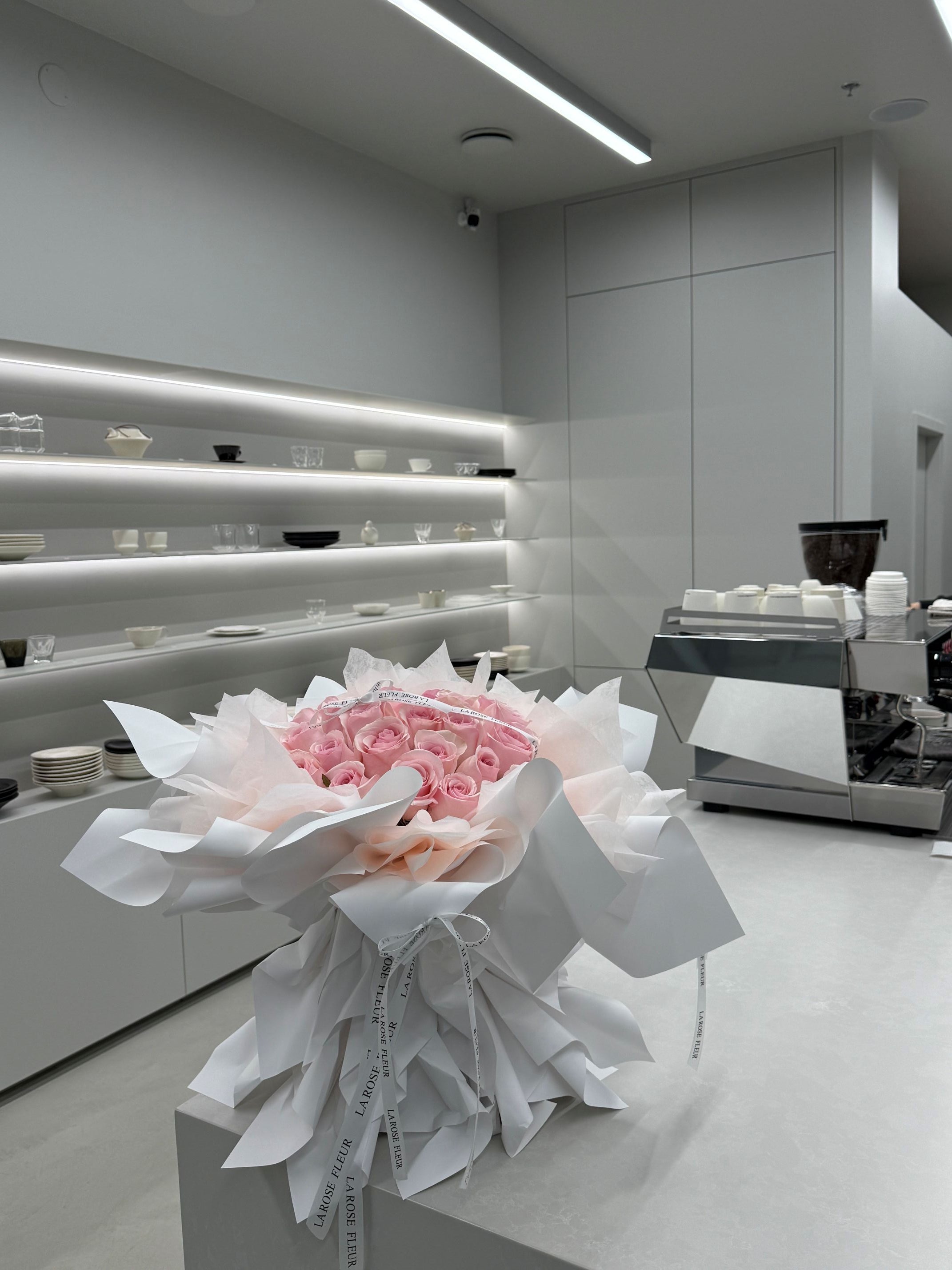 L2-Fancy Wrapping Pink Rose Bouquet