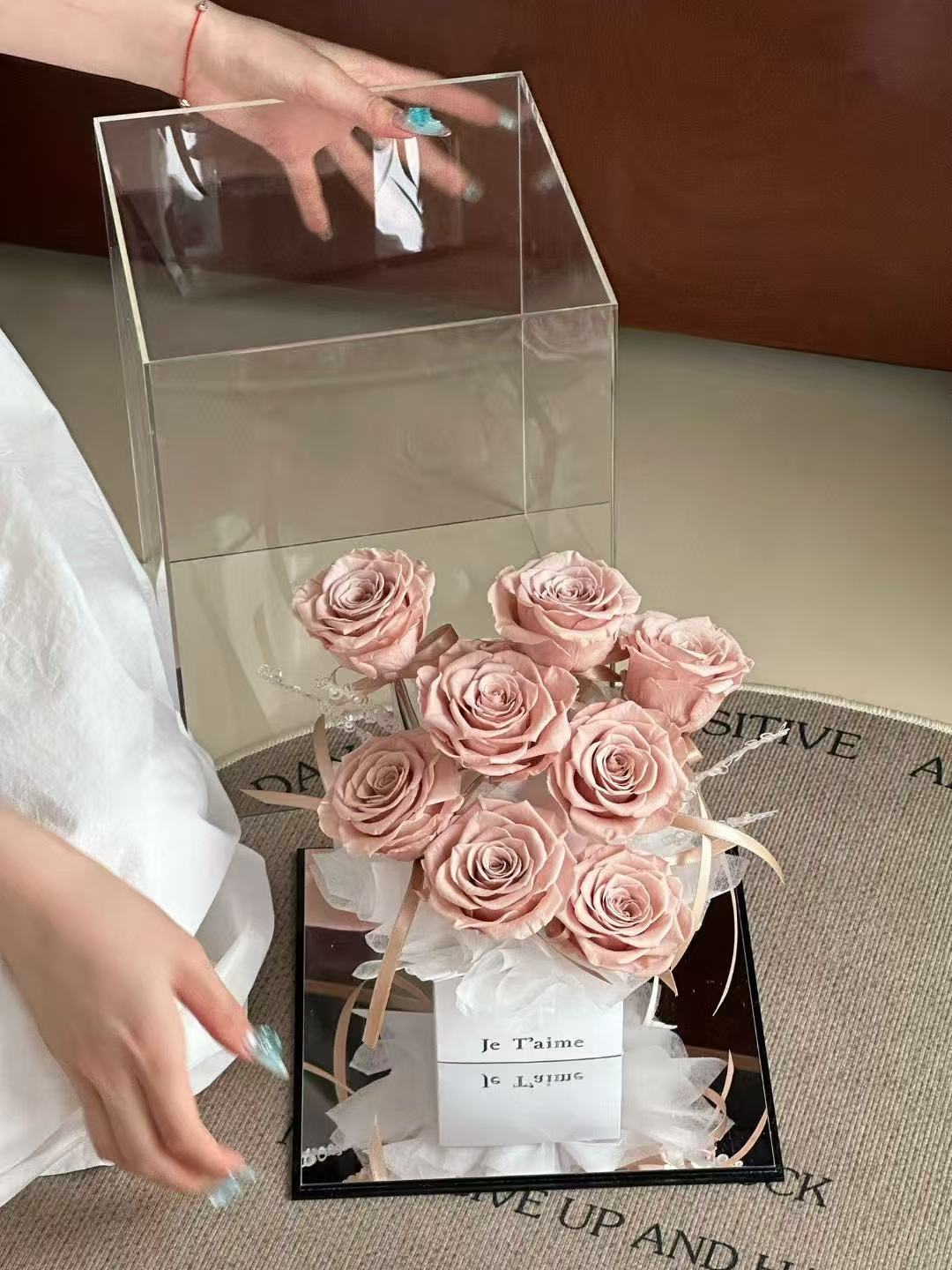 8 Roses Flower Box 永生玫瑰礼盒