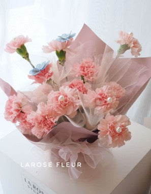 B1.康乃馨-桌花 Carnation Table Arrangement