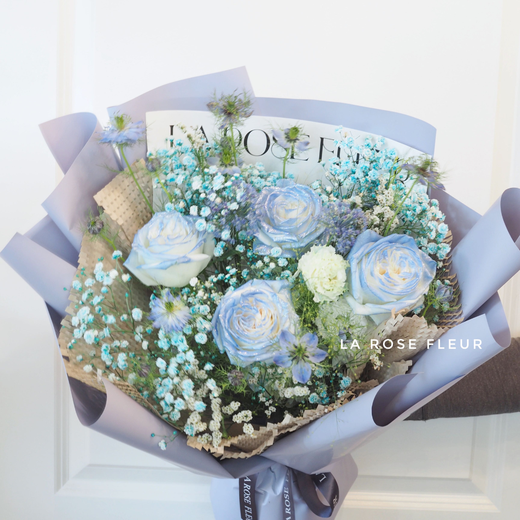 Light Blue Signature Designer's Rose Bouquet by La Rose Fleur