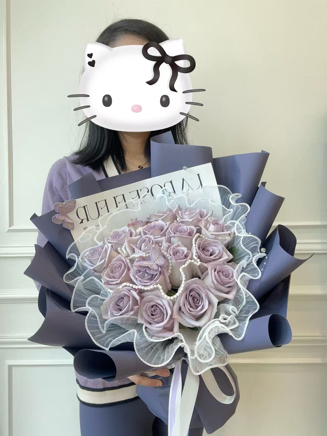 Ocean Song Rose bouquet-12 Stems-price including tax