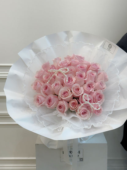 L4-Pink Rose Bouquet (19st to 99 st)