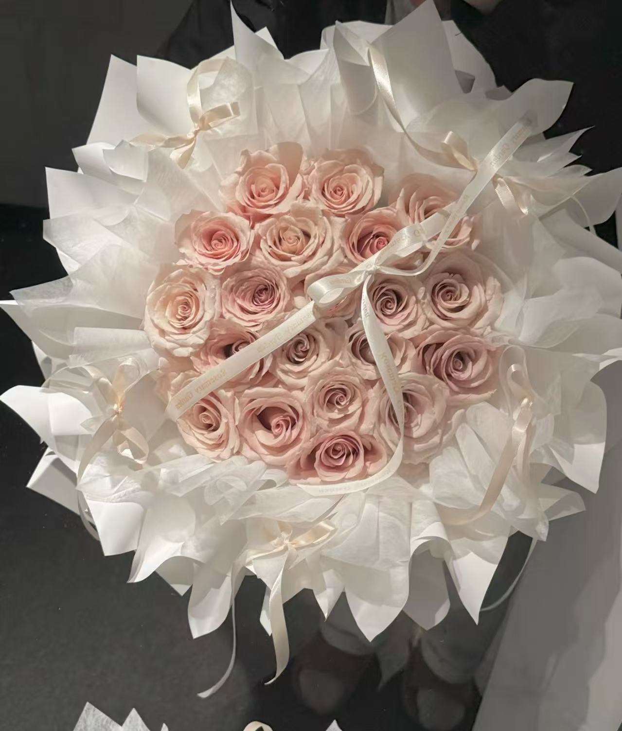 L2-Fancy Wrapping Quicksand Rose Bouquet