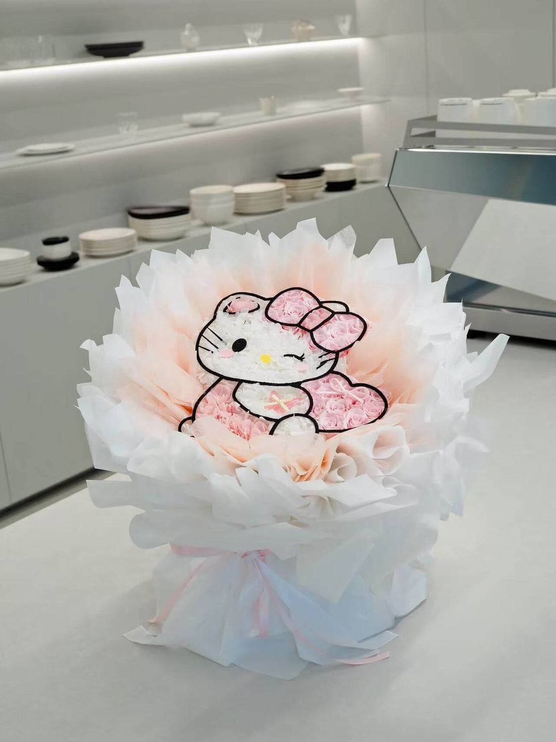P2. HELLOKITTY Preserved Flower bouquet