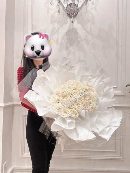 L2-Fancy wrapping white rose bouquet