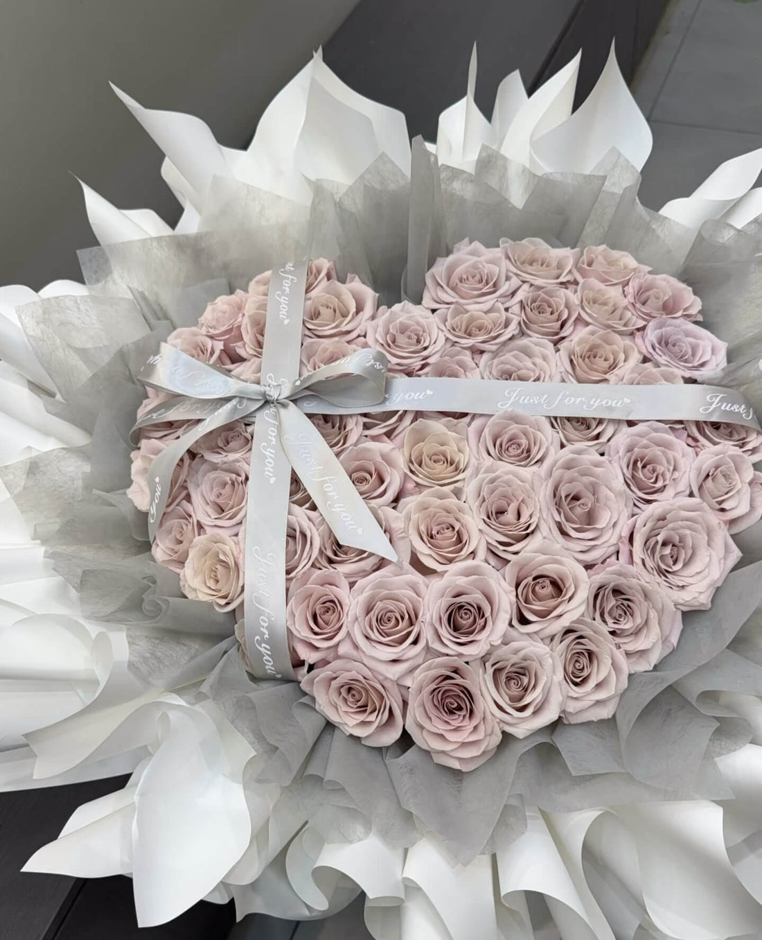 L2-Fancy Wrapping Menta Rose Bouquet(preorder 1-2 weeks)