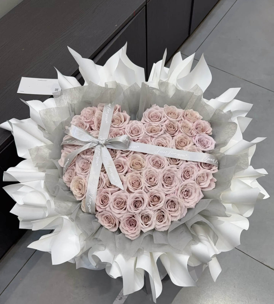 L2-Fancy Wrapping Menta Rose Bouquet(preorder 1-2 weeks)